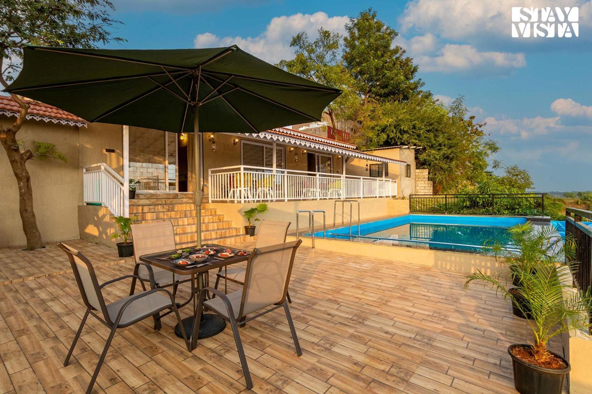 Stayvista'S Harvest Haven - Pool-View Villa With Deck & Machan Near Sula Nášik Exteriér fotografie